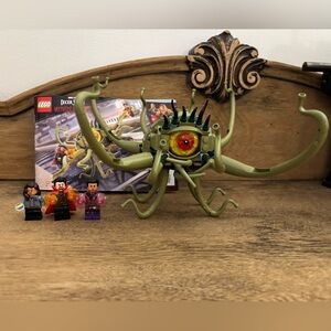 Lego 76205 Marvel Doctor Strange in the Multiverse of Madness Gargantos Showdown